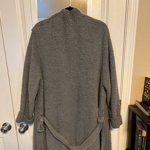 Skims cozy robe